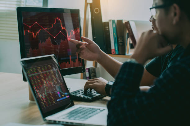 Weekly market roundups: Your compass in the dynamic world of investing